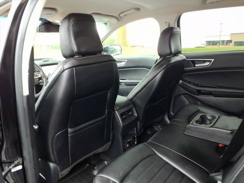 Used 2020 Ford Edge SEL w/ Convenience Package FWD image 26