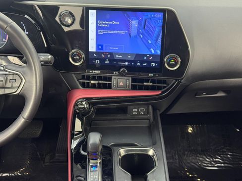 Used 2023 Lexus NX 250 FWD w/ Towing Package (2000 Lbs) image 26