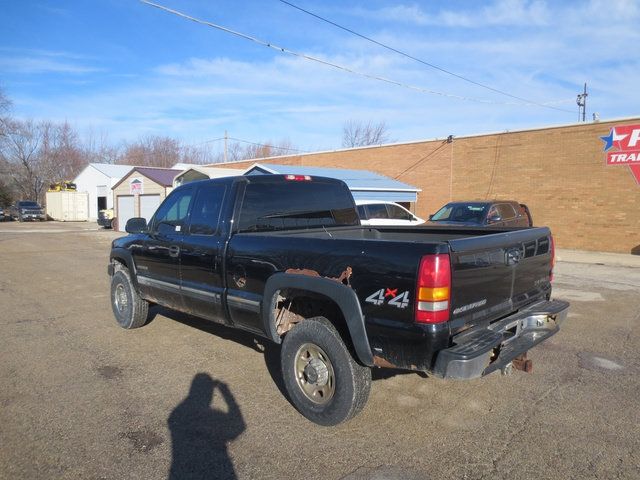 Used 2002 Chevrolet Silverado 2500 LT w/ Off-Road Skid Plate Pkg AWD/4WD image 9