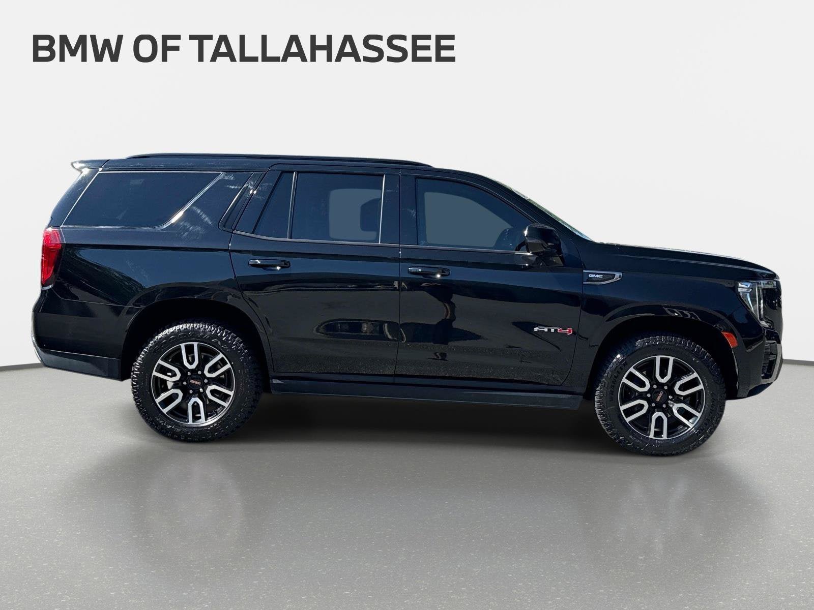 Used 2023 GMC Yukon AT4 w/ Max Trailering Package AWD/4WD image 5