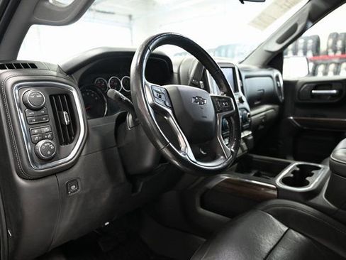 Used 2020 Chevrolet Silverado 1500 LT Trail Boss w/ Midnight Edition image 21