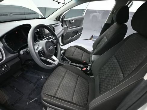 Used 2018 Kia Rio S FWD image 21