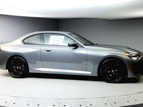 Used 2025 BMW 230i xDrive Coupe w/ M Sport Package image 8