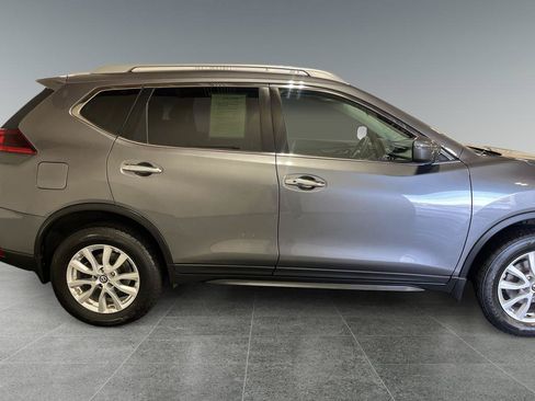 Used 2018 Nissan Rogue S AWD/4WD image 5