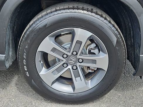 Certified 2024 Honda Pilot EX-L image 8
