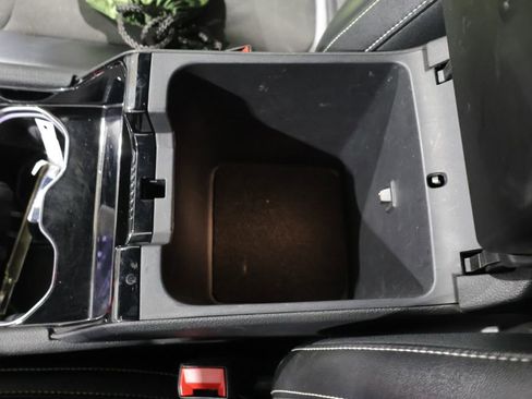 Used 2023 Jeep Grand Cherokee L Laredo image 31