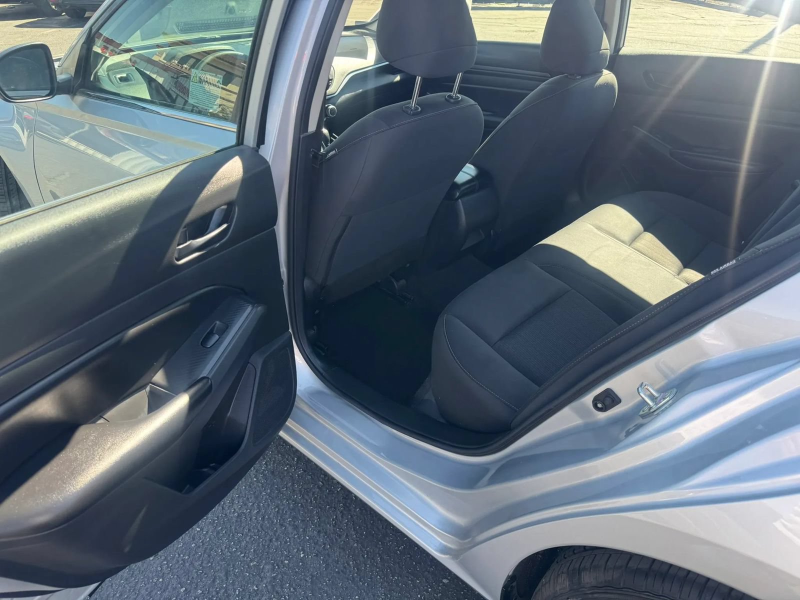 Used 2024 Nissan Altima 2.5 S FWD image 20