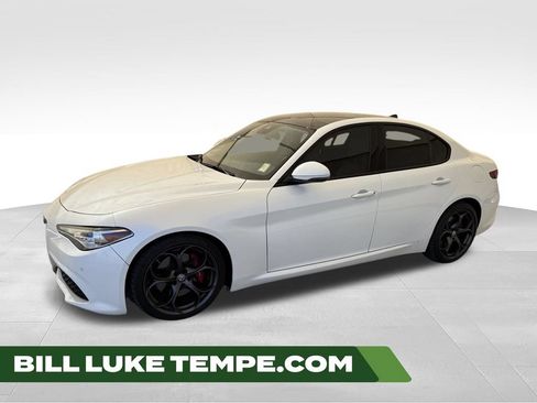 Used 2019 Alfa Romeo Giulia Ti Sport w/ Quick Order Package 22U Sport RWD image 1
