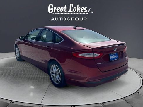 Used 2014 Ford Fusion SE w/ Equipment Group 202A FWD image 3