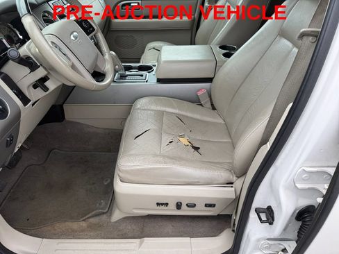 Used 2012 Ford Expedition Limited RWD image 10