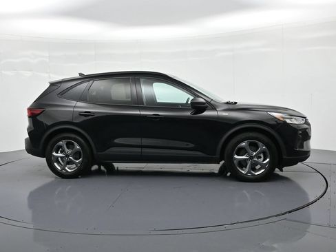 Certified 2025 Ford Escape ST-Line FWD image 5