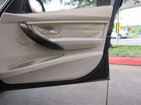 Used 2013 BMW 328i Sedan image 22