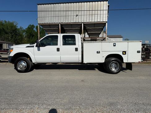 Used 2016 Ford F350 XL AWD/4WD image 2