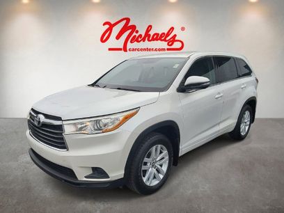 Used 2016 Toyota Highlander LE