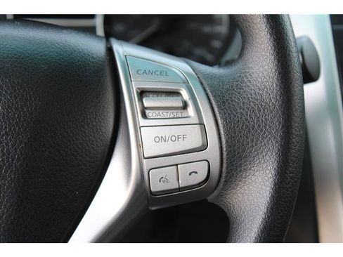 Used 2014 Nissan Altima 2.5 S w/ Sport Value Package FWD image 18