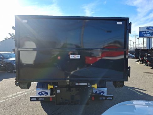 New 2025 Ford F550 4x4 SuperCab Super Duty image 5