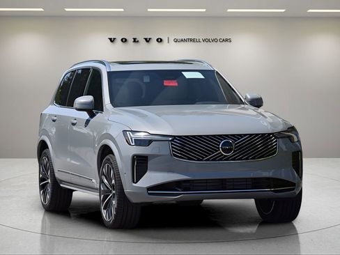 Certified 2025 Volvo XC90 T8 Plus w/ Protection Package Premier image 2