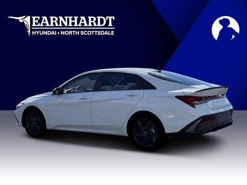 New 2026 Hyundai Elantra SEL w/ Cargo Package FWD image 4