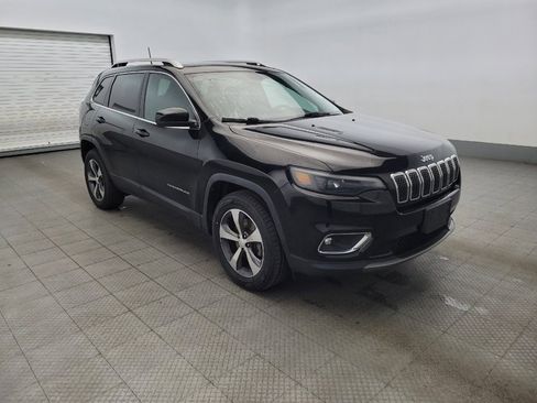Used 2019 Jeep Cherokee Limited image 13
