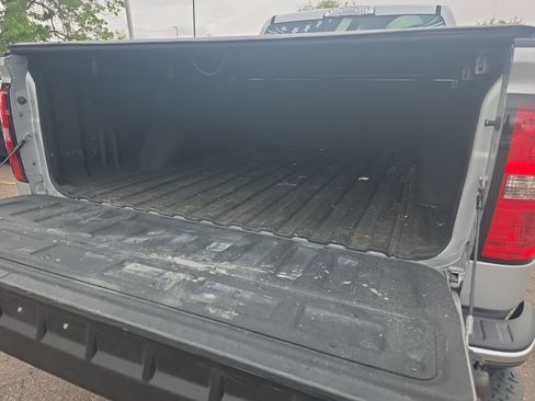 Used 2016 GMC Sierra 1500 SLE AWD/4WD image 17