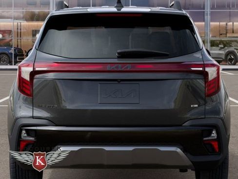 New 2025 Kia Seltos X-Line image 13
