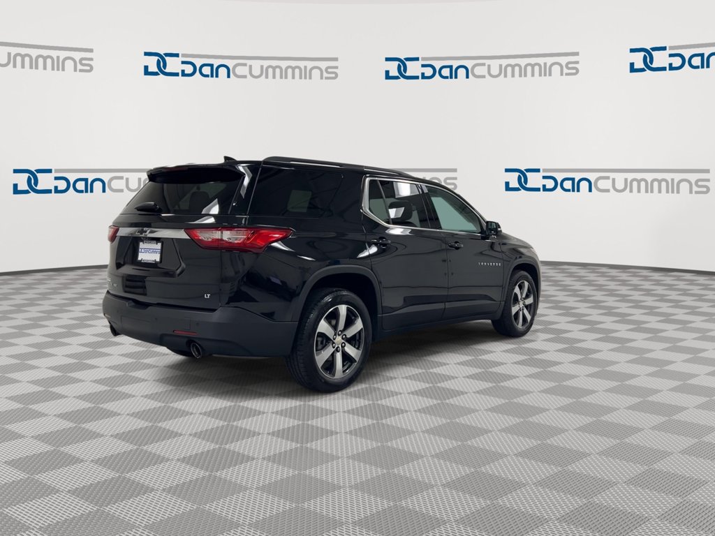 Used 2021 Chevrolet Traverse LT w/ LT Premium Package AWD/4WD image 8