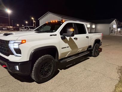 Used 2024 Chevrolet Silverado 2500 ZR2 w/ Technology Package
