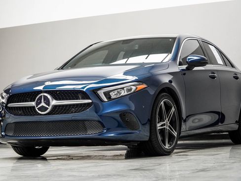 Used 2022 Mercedes-Benz A 220 image 10