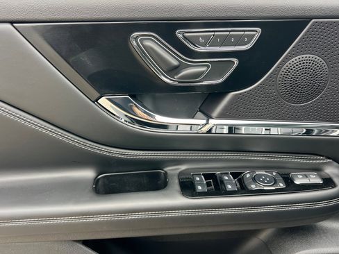 New 2025 Lincoln Corsair Grand Touring w/ Equipment Group 301A image 9