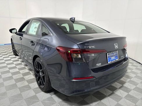 New 2025 Honda Civic Sport image 5