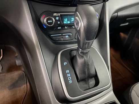 Used 2014 Ford Escape SE w/ Equipment Group 201A FWD image 15