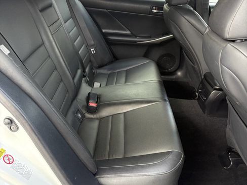 Used 2016 Lexus IS 300 AWD w/ F Sport Package image 43