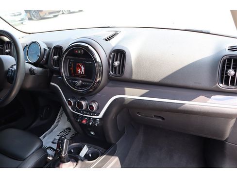 Used 2020 MINI Cooper Countryman S FWD image 17