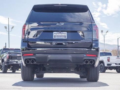 Used 2025 Chevrolet Suburban Z71 AWD/4WD image 35