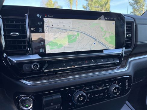 Used 2025 Chevrolet Silverado 1500 LT image 14