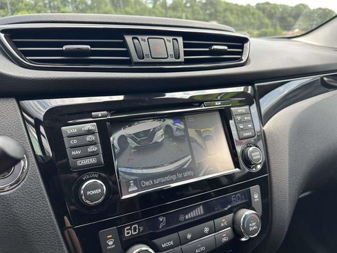 Used 2018 Nissan Rogue Sport SL w/ SL Premium Package AWD/4WD image 19