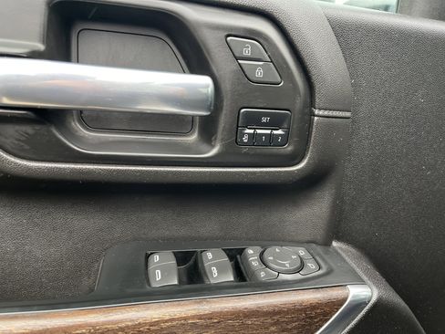 Used 2023 GMC Sierra 2500 Denali image 28