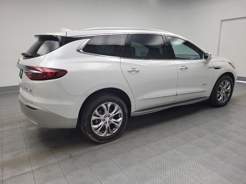 Used 2018 Buick Enclave Avenir w/ Avenir Technology Package image 10
