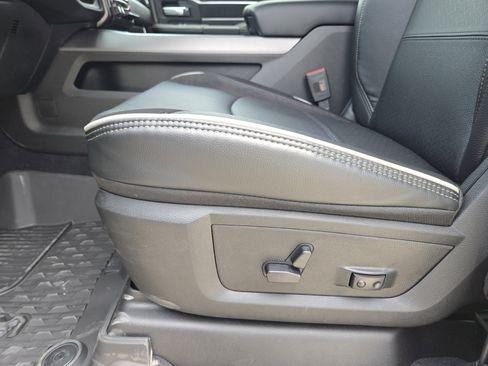 New 2026 RAM 2500 Laramie w/ Night Edition AWD/4WD image 20