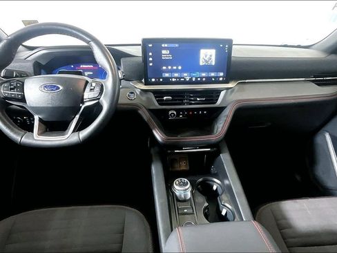 Used 2025 Ford Explorer ST-Line AWD/4WD image 11