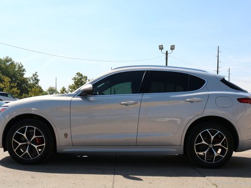 Used 2020 Alfa Romeo Stelvio Ti w/ Active Blind Spot Package image 18