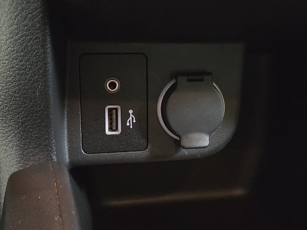 Used 2023 Nissan Kicks S w/ Interior Electronics Package FWD image 21