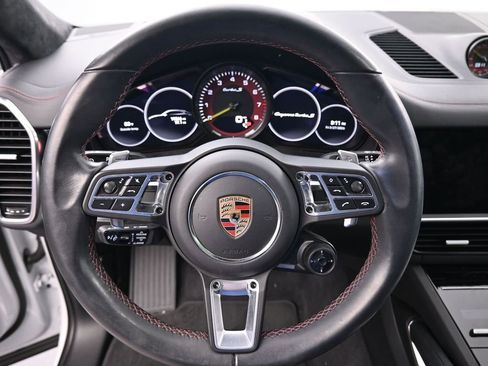 Certified 2023 Porsche Cayenne Turbo S image 19