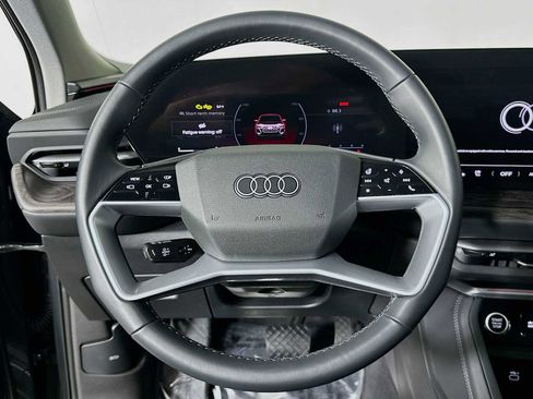 Certified 2025 Audi Q5 Premium Plus w/ Premium Plus image 10