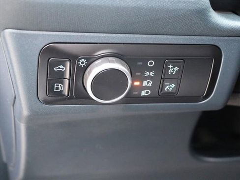 Used 2023 Ford Maverick XLT image 30