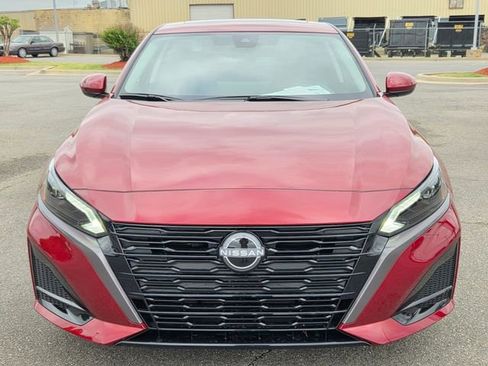 New 2026 Nissan Altima 2.5 SV FWD image 6