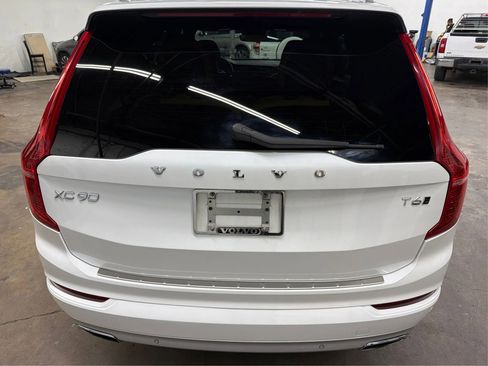 Used 2017 Volvo XC90 T6 Momentum w/ Vision Package AWD/4WD image 25