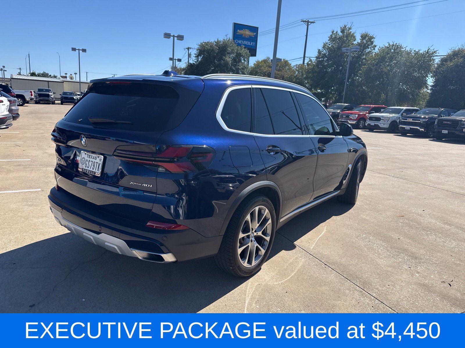 Used 2024 BMW X5 xDrive40i w/ Executive Package AWD/4WD image 3
