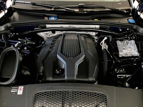 Used 2025 Porsche Macan Turbo image 24