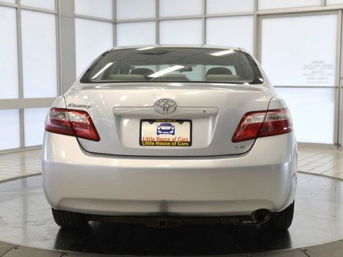 Used 2007 Toyota Camry LE image 6